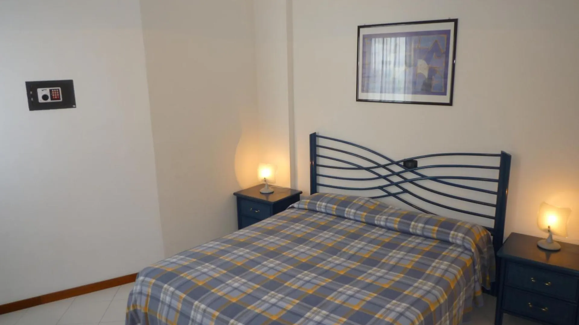 Semiramis Apartment Lido di Jesolo 0*,  Italy